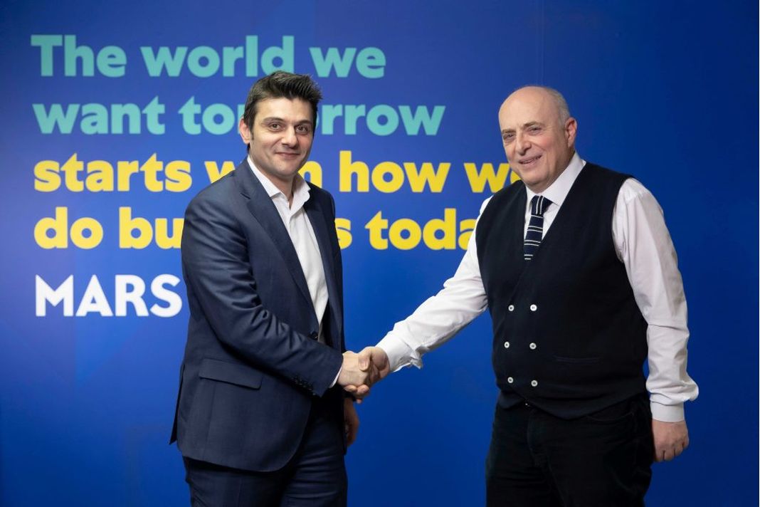 PetshopMarket-mars-kai-eidiki-grammateia-mazi-stis-yiothesies-skylon-1 Υιοθεσίες σκύλων